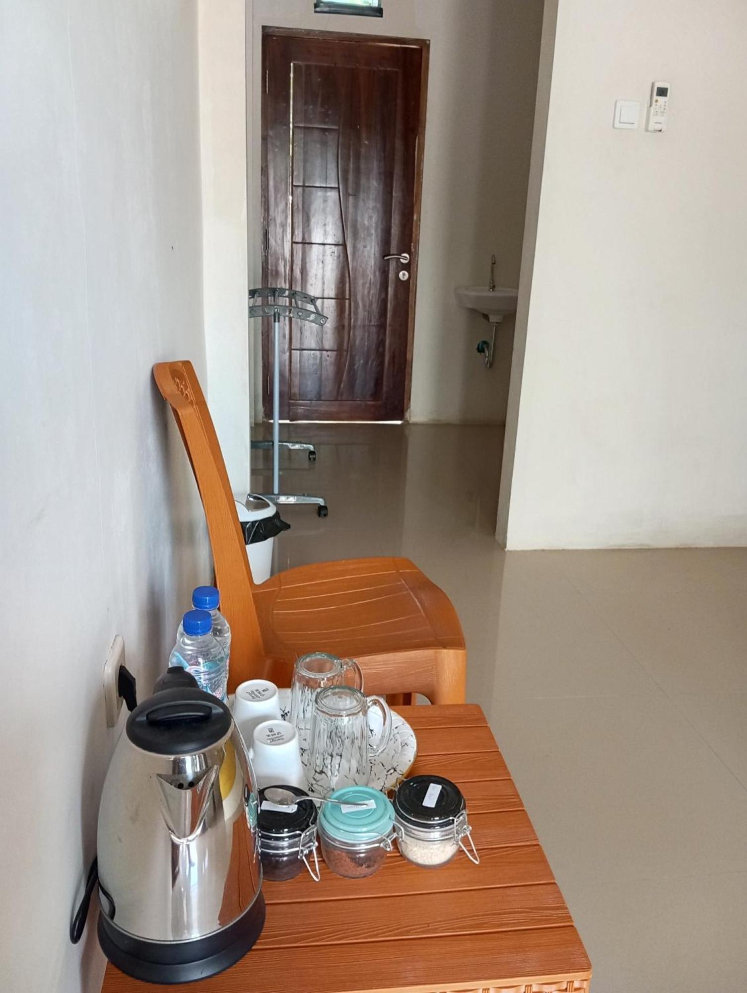 Wl Guesthouse Labuan Bajo Zewnętrze zdjęcie