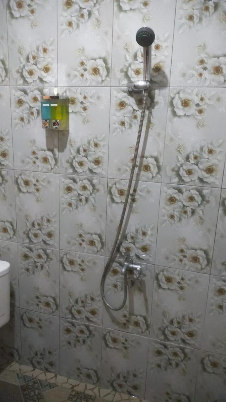 Wl Guesthouse Labuan Bajo Zewnętrze zdjęcie